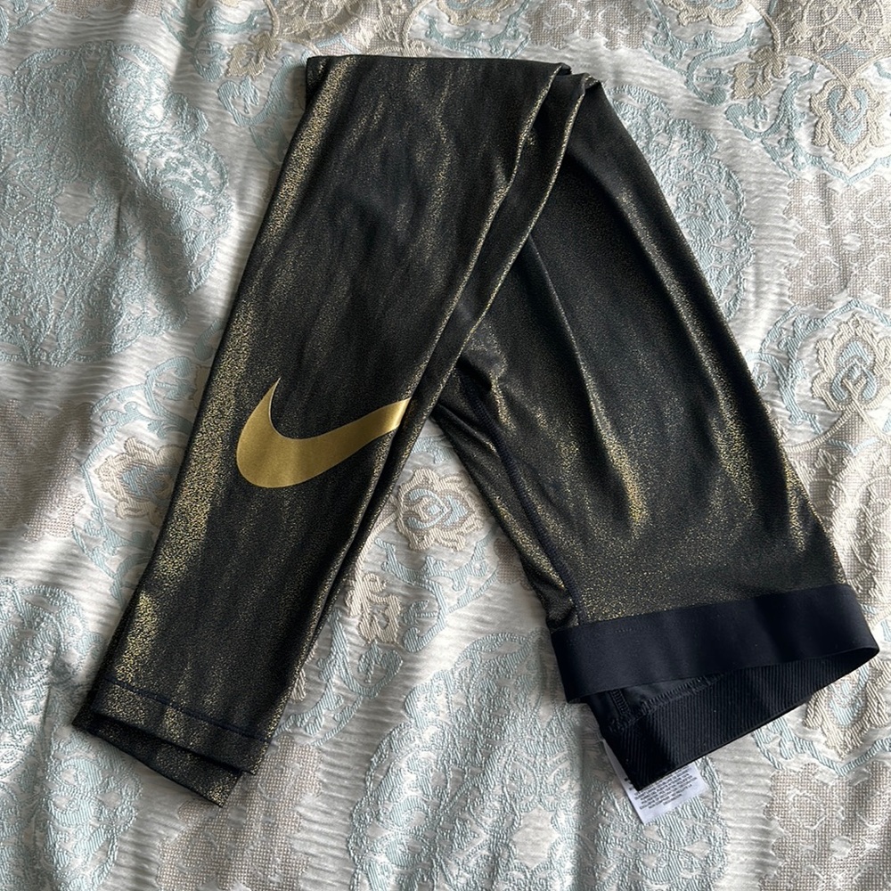 Nike Metallic Legging